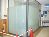 ガラスパーテーション窓取付工事